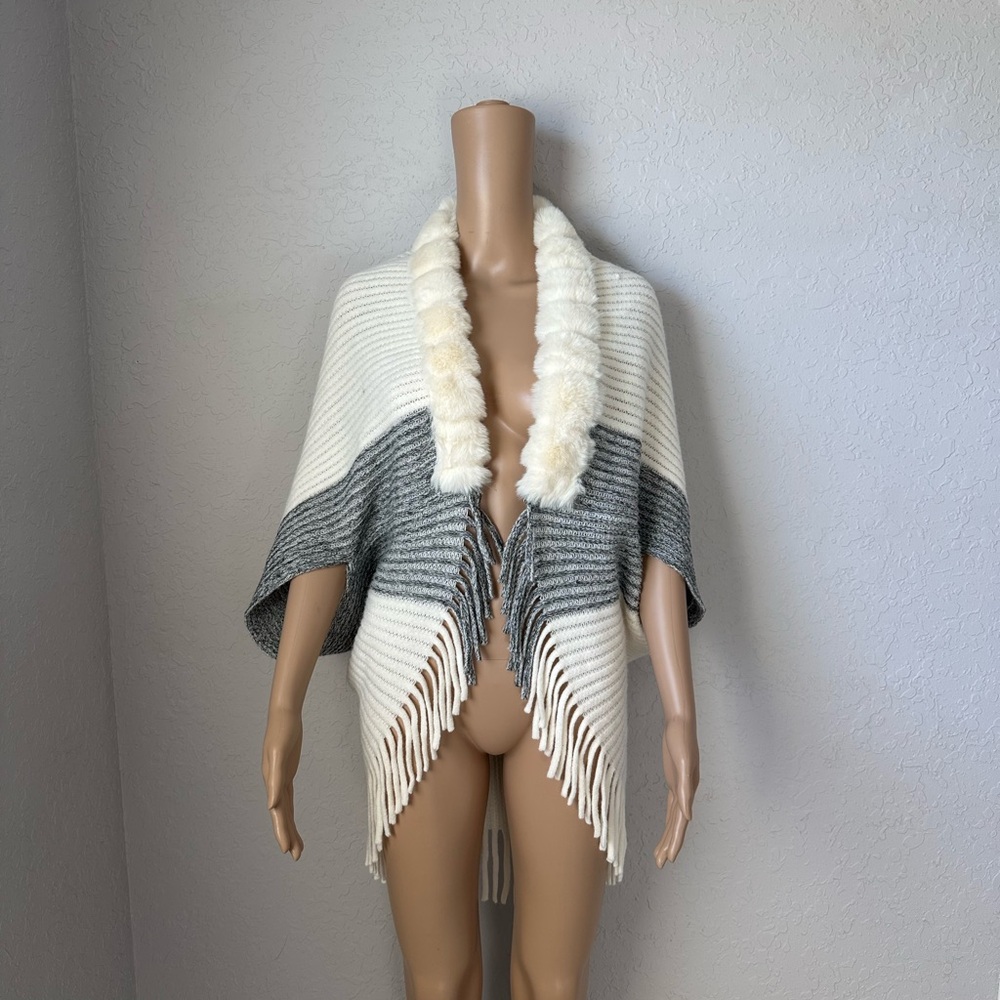 Elegant Gray and Cream Women's Cape
